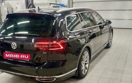 Volkswagen Passat B8 рестайлинг, 2017 год, 2 450 000 рублей, 4 фотография