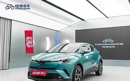 Toyota C-HR I рестайлинг, 2020 год, 1 304 017 рублей, 6 фотография