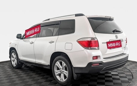 Toyota Highlander III, 2012 год, 2 650 000 рублей, 7 фотография