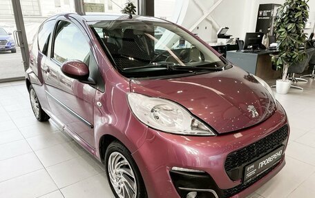 Peugeot 107 I рестайлинг, 2012 год, 449 000 рублей, 3 фотография