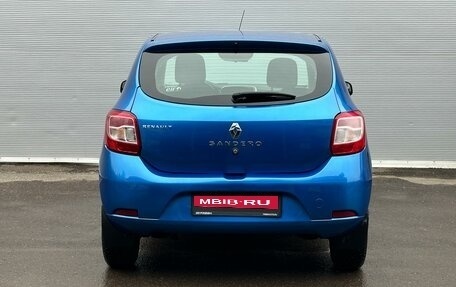 Renault Sandero II рестайлинг, 2015 год, 845 000 рублей, 4 фотография