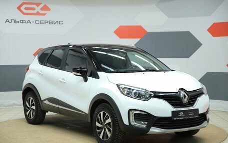 Renault Kaptur I рестайлинг, 2017 год, 1 590 000 рублей, 3 фотография