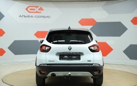 Renault Kaptur I рестайлинг, 2017 год, 1 590 000 рублей, 6 фотография