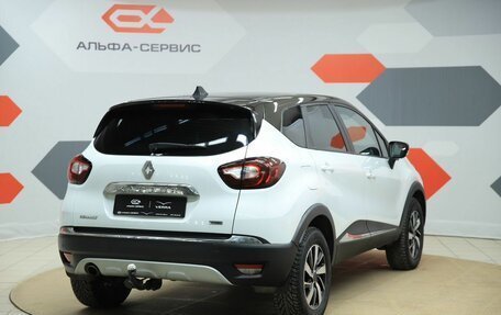 Renault Kaptur I рестайлинг, 2017 год, 1 590 000 рублей, 5 фотография