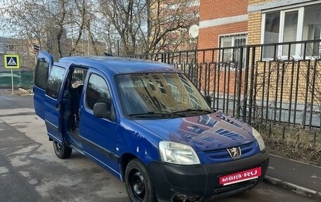 Peugeot Partner II рестайлинг 2, 2004 год, 365 000 рублей, 10 фотография