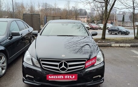 Mercedes-Benz E-Класс, 2009 год, 1 290 000 рублей, 2 фотография