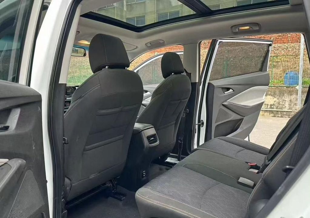 Chevrolet Orlando, 2017 год, 1 410 000 рублей, 5 фотография
