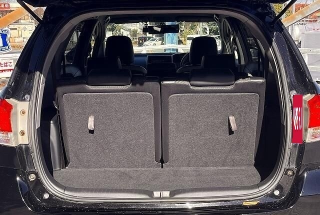 Toyota Wish II, 2012 год, 784 000 рублей, 13 фотография