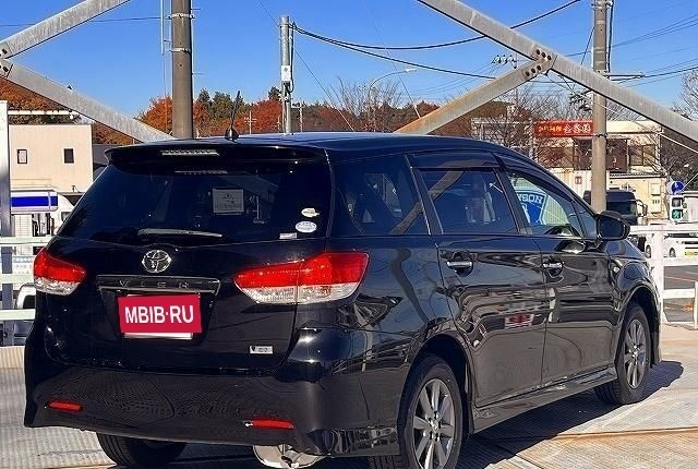 Toyota Wish II, 2012 год, 784 000 рублей, 3 фотография