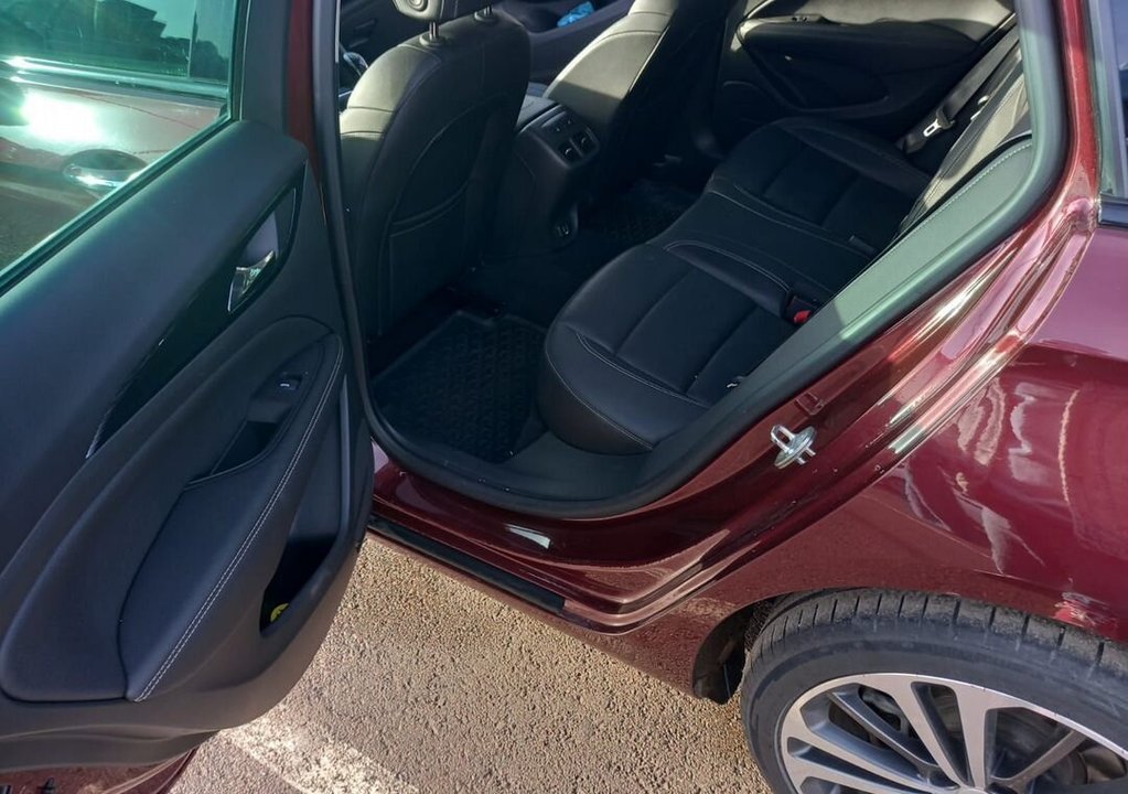 Opel Insignia, 2016 год, 1 768 500 рублей, 31 фотография