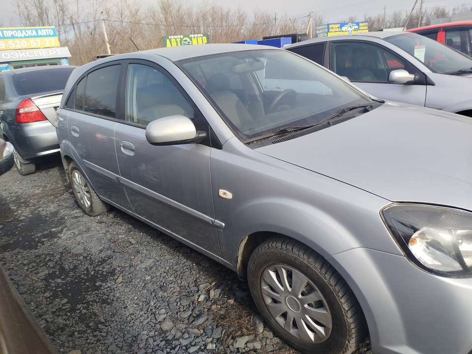 KIA Rio II рестайлинг, 2011 год, 595 000 рублей, 2 фотография