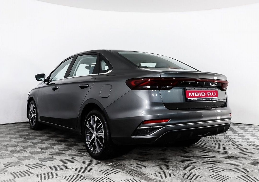 Geely Emgrand, 2024 год, 1 899 990 рублей, 6 фотография