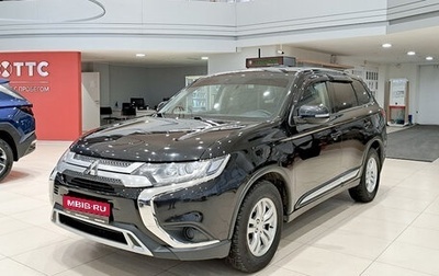 Mitsubishi Outlander III рестайлинг 3, 2018 год, 2 190 000 рублей, 1 фотография