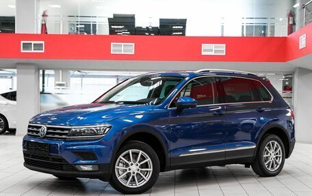 Volkswagen Tiguan II, 2019 год, 2 390 000 рублей, 1 фотография