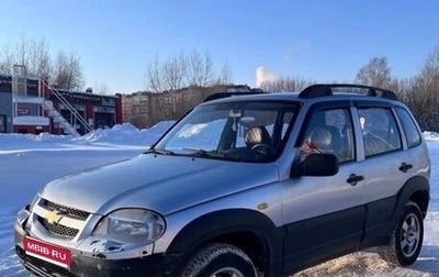 Chevrolet Niva I рестайлинг, 2003 год, 259 000 рублей, 1 фотография