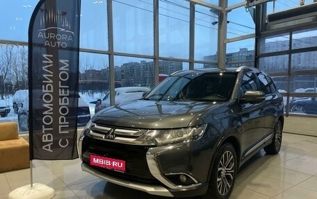 Mitsubishi Outlander III рестайлинг 3, 2016 год, 2 090 000 рублей, 1 фотография