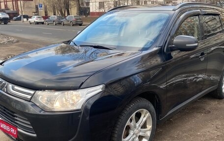 Mitsubishi Outlander III рестайлинг 3, 2012 год, 1 325 000 рублей, 1 фотография