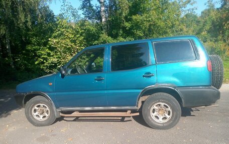 Nissan Terrano II рестайлинг, 1994 год, 330 000 рублей, 1 фотография