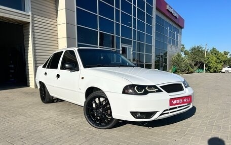 Daewoo Nexia I рестайлинг, 2012 год, 400 000 рублей, 1 фотография