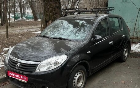 Renault Sandero I, 2013 год, 800 000 рублей, 1 фотография