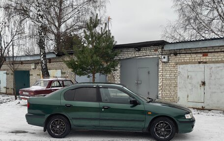 Nissan Primera II рестайлинг, 1998 год, 300 000 рублей, 14 фотография