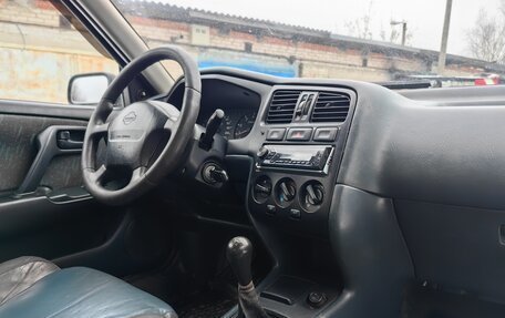 Nissan Primera II рестайлинг, 1998 год, 300 000 рублей, 36 фотография