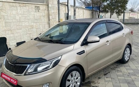 KIA Rio III рестайлинг, 2012 год, 875 000 рублей, 1 фотография