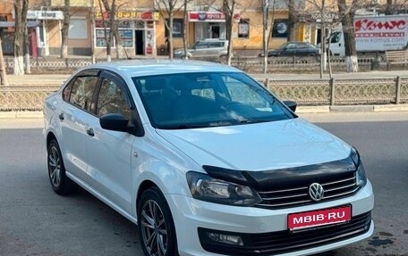 Volkswagen Polo VI (EU Market), 2019 год, 1 100 000 рублей, 1 фотография