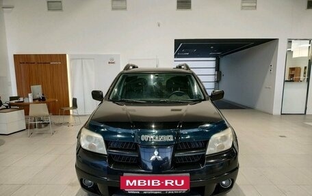 Mitsubishi Outlander III рестайлинг 3, 2007 год, 599 000 рублей, 2 фотография