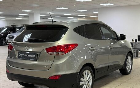 Hyundai ix35 I рестайлинг, 2011 год, 999 000 рублей, 4 фотография