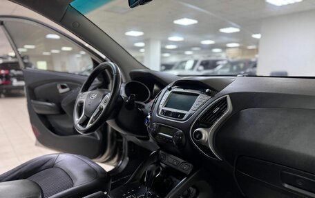 Hyundai ix35 I рестайлинг, 2011 год, 999 000 рублей, 15 фотография