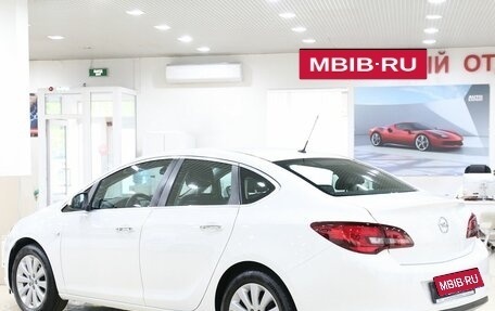 Opel Astra J, 2013 год, 1 149 000 рублей, 4 фотография