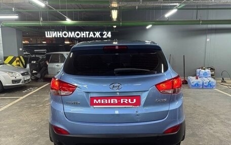 Hyundai ix35 I рестайлинг, 2012 год, 970 000 рублей, 4 фотография