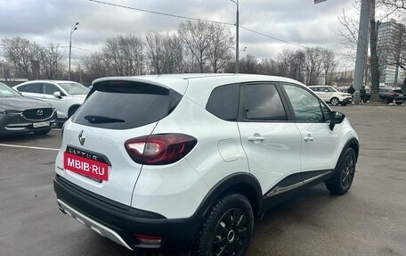 Renault Kaptur I рестайлинг, 2018 год, 919 000 рублей, 4 фотография