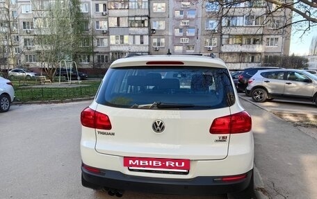 Volkswagen Tiguan I, 2015 год, 1 490 000 рублей, 2 фотография