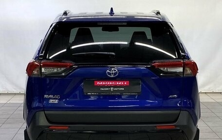 Toyota RAV4, 2021 год, 2 900 000 рублей, 3 фотография