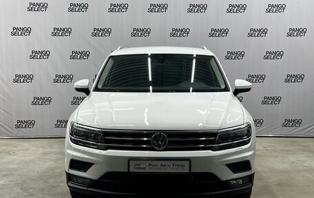 Volkswagen Tiguan II, 2017 год, 2 567 000 рублей, 2 фотография