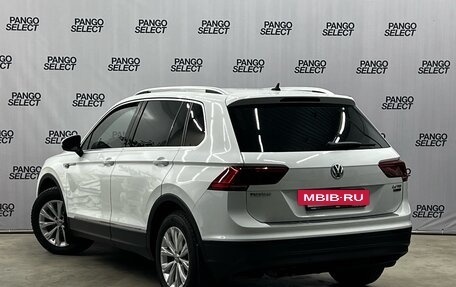 Volkswagen Tiguan II, 2017 год, 2 567 000 рублей, 4 фотография