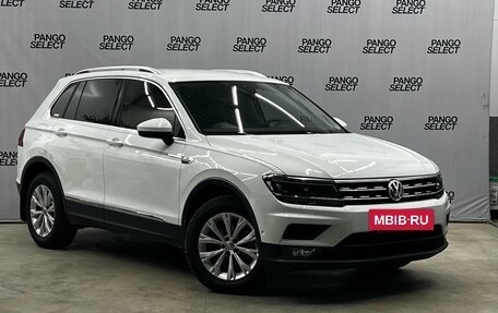 Volkswagen Tiguan II, 2017 год, 2 567 000 рублей, 3 фотография