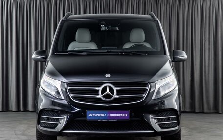 Mercedes-Benz V-Класс, 2017 год, 6 825 000 рублей, 3 фотография