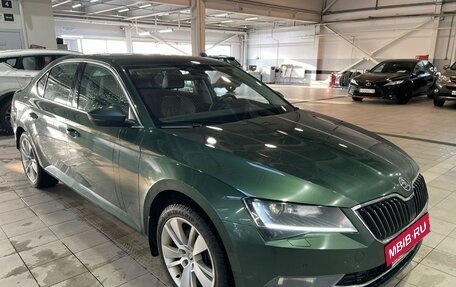 Skoda Superb III рестайлинг, 2019 год, 2 449 000 рублей, 2 фотография