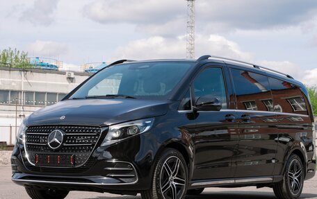 Mercedes-Benz V-Класс, 2024 год, 36 000 000 рублей, 20 фотография