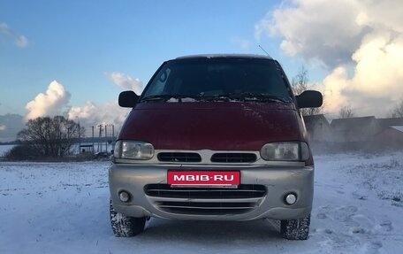 Nissan Serena I, 1997 год, 350 000 рублей, 1 фотография