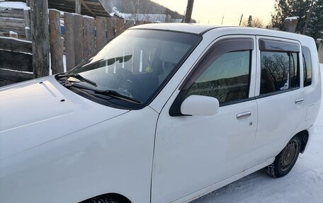 Nissan Cube II, 2001 год, 290 000 рублей, 1 фотография