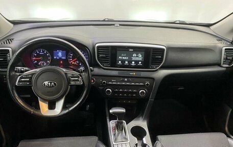 KIA Sportage IV рестайлинг, 2019 год, 2 325 000 рублей, 7 фотография