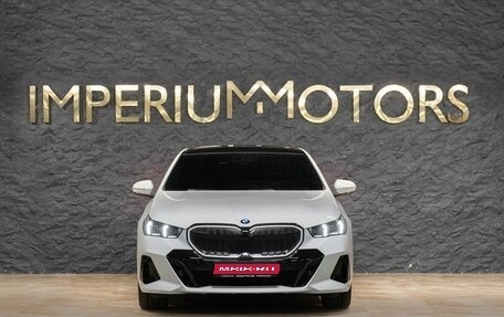 BMW 5 серия, 2023 год, 7 590 000 рублей, 1 фотография