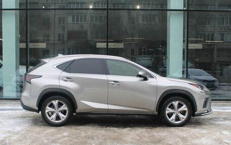 Lexus NX I, 2017 год, 3 287 000 рублей, 4 фотография