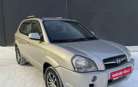 Hyundai Tucson III, 2008 год, 890 000 рублей, 2 фотография