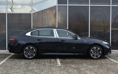 BMW 5 серия, 2024 год, 9 950 000 рублей, 5 фотография