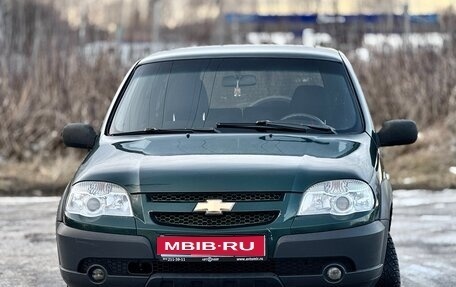 Chevrolet Niva I рестайлинг, 2011 год, 439 000 рублей, 1 фотография